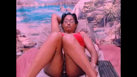 Shreya online show from 02/06/25, 01:27