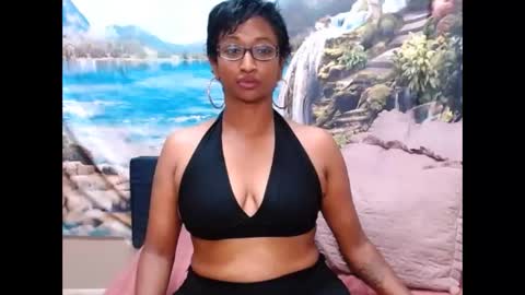 Shreya online show from 02/24/25, 07:19