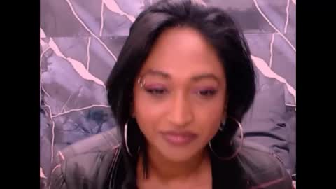 Shreya online show from 09/30/25, 06:07