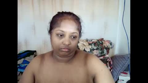 Snapshot of indiantasha chatting on 12/18/24, 03:37 indiantasha online show from 12/18/24, 03:37