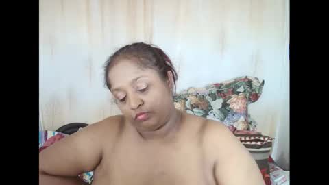 Snapshot of indiantasha chatting on 01/03/25, 08:32 indiantasha online show from 01/03/25, 08:32