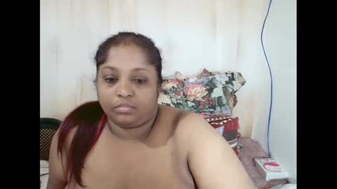 Snapshot of indiantasha chatting on 02/21/25, 01:11 indiantasha online show from 02/21/25, 01:11