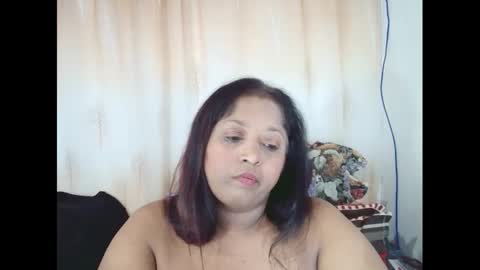 Snapshot of indiantasha chatting on 03/03/25, 06:33 indiantasha online show from 03/03/25, 06:33