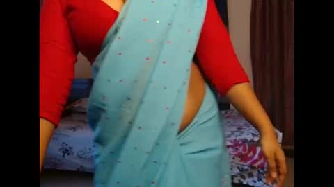 Snapshot of indiantina chatting on 10/20/25, 07:53 tina online show from 10/20/25, 07:53