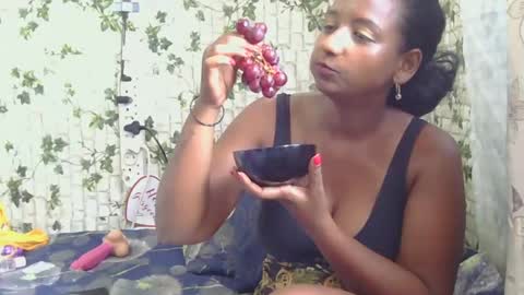 tina online show from 01/26/25, 12:33