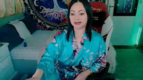 Snapshot of indica_me chatting on 06/29/26, 08:09 indica_me online show from 06/29/26, 08:09