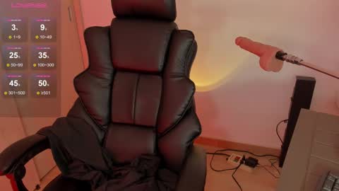 Snapshot of indie_78 chatting on 09/11/25, 05:57 Hey  Im Indie follow me on my instagram  online show from 09/11/25, 05:57