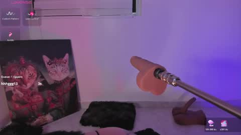 Snapshot of indie_78 chatting on 04/17/26, 06:22 Hey Im Indie follow me on my instagram online show from 04/17/26, 06:22