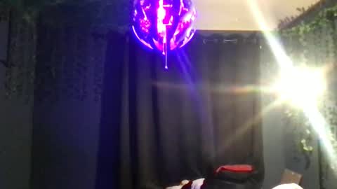 Snapshot of indiemarz chatting on 01/15/25, 05:29 IndieMarz online show from 01/15/25, 05:29