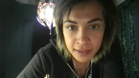 Snapshot of indiemarz chatting on 01/21/25, 06:00 IndieMarz online show from 01/21/25, 06:00