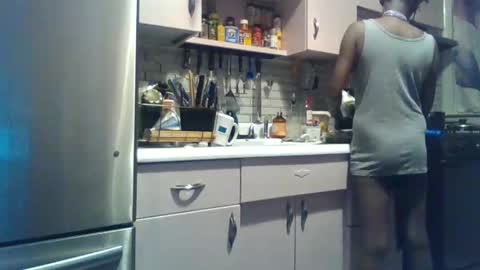 indigo_scorpio online show from 04/17/26, 06:27