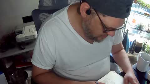 Snapshot of indigolvr chatting on 05/17/26, 06:59 BroLOU online show from 05/17/26, 06:59