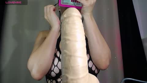 indira_love777 online show from 10/13/25, 01:27