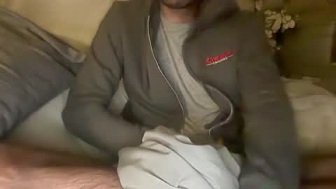 Snapshot of indiscriminator chatting on 12/02/24, 04:53 just1dude online show from 12/02/24, 04:53