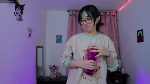 Snapshot of indra_cam chatting on 03/08/25, 11:05 Diana online show from 03/08/25, 11:05