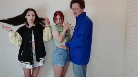 Snapshot of indulgencex chatting on 03/07/25, 07:49 Lana and AlexPVT OPEN online show from 03/07/25, 07:49