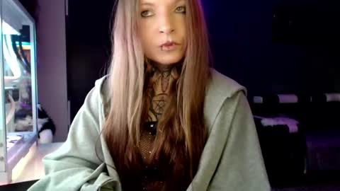 InesDesire online show from 02/27/25, 08:28