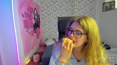 Snapshot of iness_lex chatting on 04/01/26, 07:31 iness_lex online show from 04/01/26, 07:31