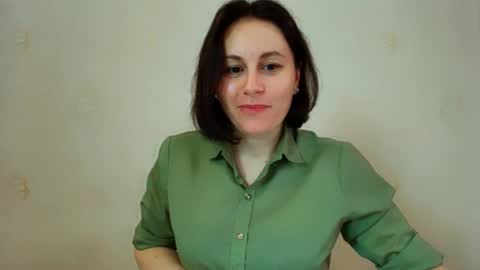 Snapshot of inessa_beauty chatting on 04/18/26, 04:49 Inessa online show from 04/18/26, 04:49
