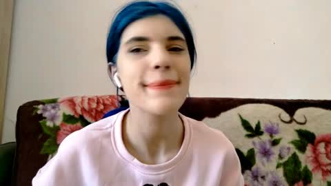 Snapshot of inezbennafield chatting on 04/28/26, 08:08 Silenora Silya online show from 04/28/26, 08:08