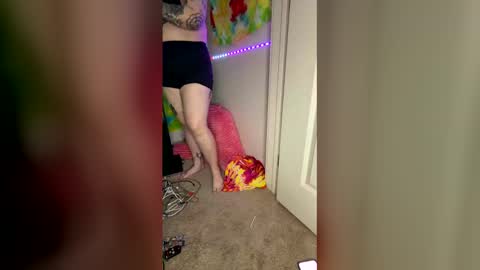 Snapshot of infamouslibby chatting on 02/23/26, 01:58 InfamousLibby Linktree online show from 02/23/26, 01:58