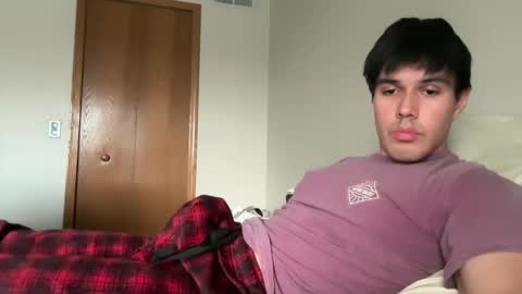 Snapshot of infamouslucas chatting on 12/04/24, 09:24 Lucas online show from 12/04/24, 09:24