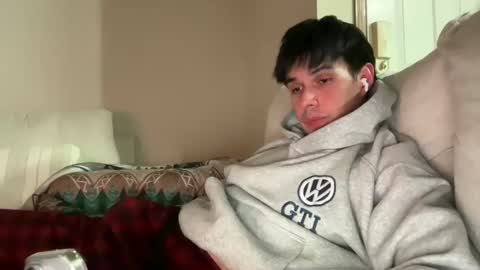 Snapshot of infamouslucas chatting on 12/11/24, 12:02 Lucas online show from 12/11/24, 12:02