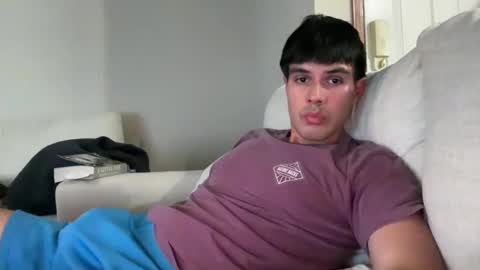 Snapshot of infamouslucas chatting on 12/28/24, 02:01 Lucas online show from 12/28/24, 02:01