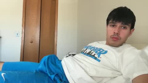 Snapshot of infamouslucas chatting on 02/17/25, 06:48 Lucas online show from 02/17/25, 06:48