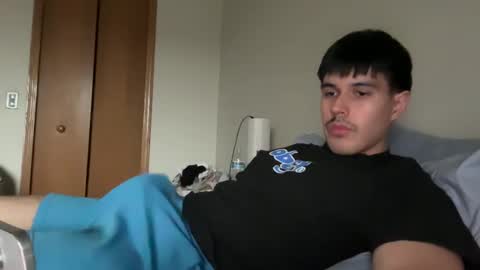 Snapshot of infamouslucas chatting on 03/04/25, 07:22 Lucas online show from 03/04/25, 07:22