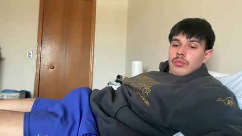 Snapshot of infamouslucas chatting on 03/10/25, 05:18 Lucas online show from 03/10/25, 05:18