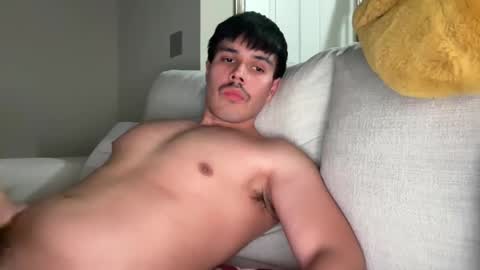 Snapshot of infamouslucas chatting on 03/11/25, 03:16 Lucas online show from 03/11/25, 03:16