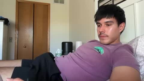 Snapshot of infamouslucas chatting on 10/10/25, 06:51 Lucas online show from 10/10/25, 06:51