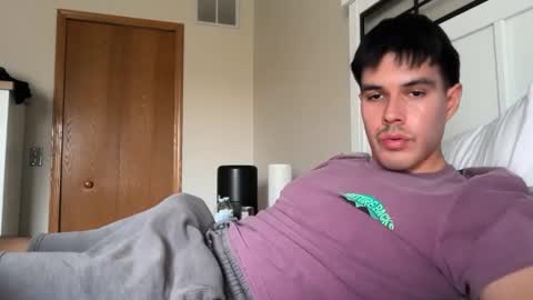 Snapshot of infamouslucas chatting on 10/28/25, 06:32 Lucas online show from 10/28/25, 06:32