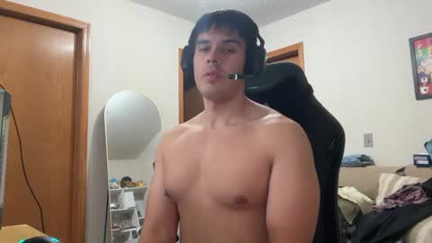 Lucas online show from 11/14/25, 04:55