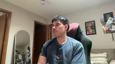 Snapshot of infamouslucas chatting on 04/27/26, 05:00 Lucas online show from 04/27/26, 05:00