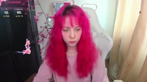 Snapshot of infernokitten chatting on 04/18/26, 01:20 Ilona online show from 04/18/26, 01:20