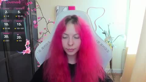 Snapshot of infernokitten chatting on 05/09/26, 01:11 Ilona online show from 05/09/26, 01:11