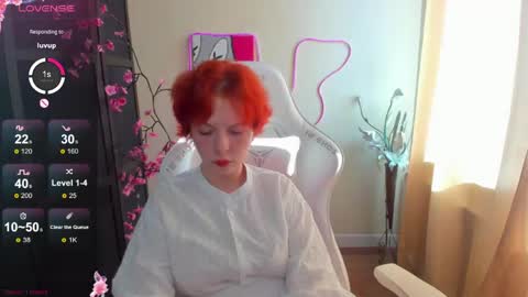 Snapshot of infernokitten chatting on 06/06/26, 01:21 Ilona online show from 06/06/26, 01:21