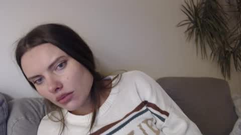 Snapshot of infinitiq45 chatting on 12/30/24, 08:58 Sweet girl online show from 12/30/24, 08:58