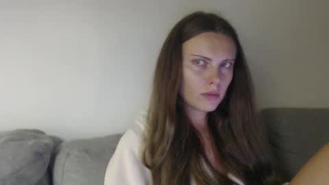 Snapshot of infinitiq45 chatting on 09/24/25, 09:18 Sweet girl online show from 09/24/25, 09:18