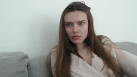 Snapshot of infinitiq45 chatting on 02/12/26, 11:49 Sweet girl online show from 02/12/26, 11:49