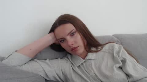 Snapshot of infinitiq45 chatting on 04/21/26, 08:31 Sweet girl online show from 04/21/26, 08:31