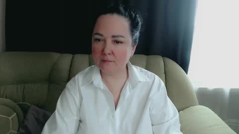 Snapshot of infinity_loveliness chatting on 03/05/25, 07:38 Infinity online show from 03/05/25, 07:38