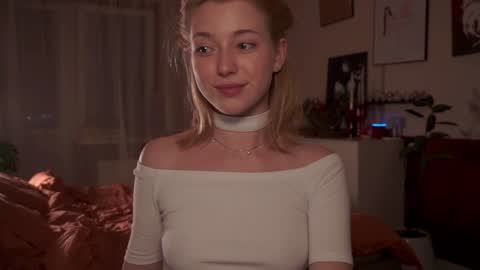 Snapshot of infinitysoul_ chatting on 01/18/25, 05:59 Alexa.. Inst Fansly infinitysoul online show from 01/18/25, 05:59