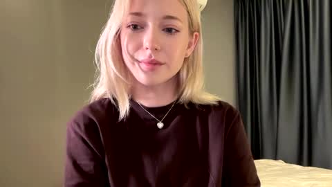 Alexa..  Inst     Fansly infinitysoul  online show from 05/10/26, 06:02