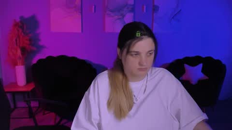 Snapshot of inga_gree chatting on 04/22/26, 07:15 inga_gree online show from 04/22/26, 07:15