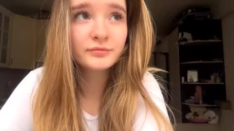 Emma online show from 01/17/26, 12:10