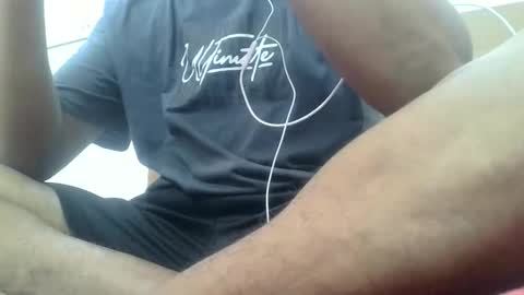 Snapshot of ingloriousuncut chatting on 05/09/26, 11:26 Inglorious Hairy Uncut online show from 05/09/26, 11:26