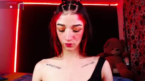 Ingrid Zese online show from 11/08/25, 04:51